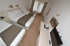 Bay View Hotel