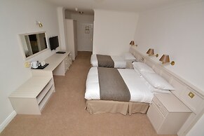 Bay View Hotel