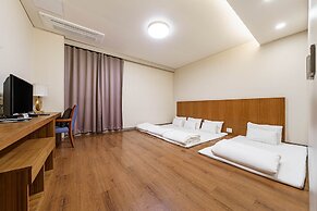 Korea Tourist Hotel