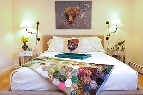 Cranky Crow Bed and Breakfast