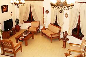Hotel Colonial