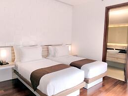 Alimar Hotel