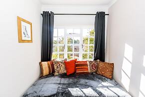 Le Petit Chateau