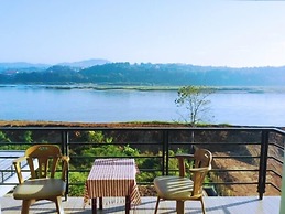 Chiangkhong Green River