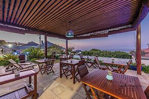 Aquamarine Guest House