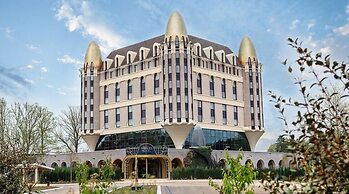 Efteling Wonder Hotel - Theme Park tickets included