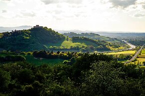 Castello di Granarola Relais – Adults Friendly