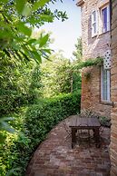 Castello di Granarola Relais – Adults Friendly