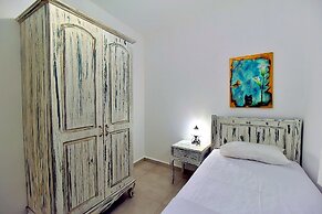 Bahama Art Hotel