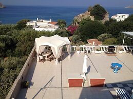 Alkyonis Apartments