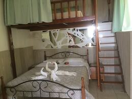 Alkyonis Apartments