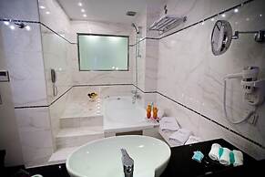 Danai Hotel & Spa