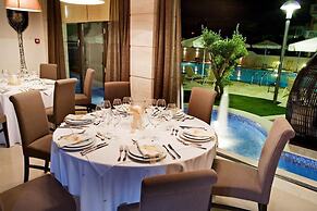 Danai Hotel & Spa