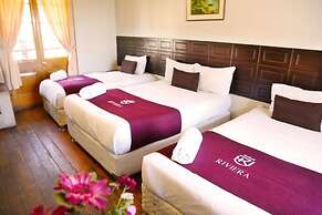 Hoteles Riviera Colonial