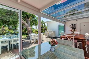 Amanzi Island Boutique Hotel