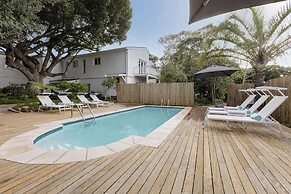 Amanzi Island Boutique Hotel