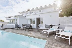 Amanzi Island Boutique Hotel