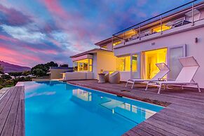 Amanzi Island Boutique Hotel