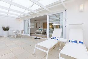 Amanzi Island Boutique Hotel