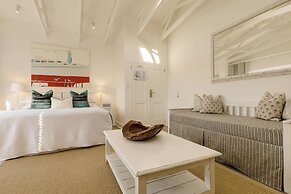 Amanzi Island Boutique Hotel