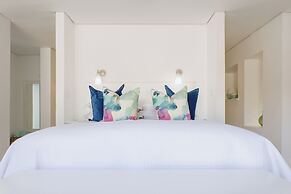 Amanzi Island Boutique Hotel