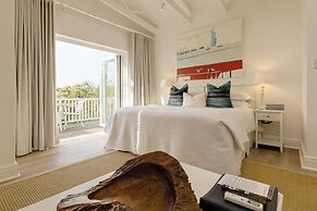 Amanzi Island Boutique Hotel