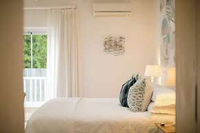 Amanzi Island Boutique Hotel