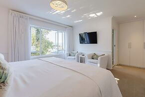 Amanzi Island Boutique Hotel