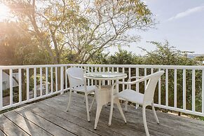 Amanzi Island Boutique Hotel