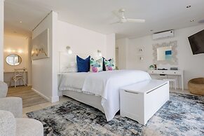 Amanzi Island Boutique Hotel