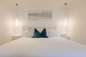 Amanzi Island Boutique Hotel