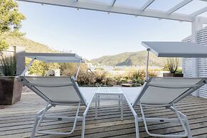 Amanzi Island Boutique Hotel