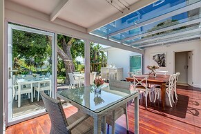 Amanzi Island Boutique Hotel
