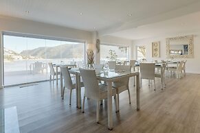 Amanzi Island Boutique Hotel