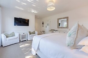 Amanzi Island Boutique Hotel
