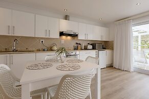 Amanzi Island Boutique Hotel