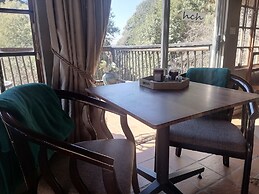 Hawklee Country House