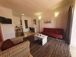 The Langholm Hotel