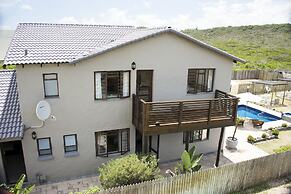 Afrovibe Beach Villa