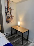 Commercial Hotel