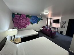 Commercial Hotel
