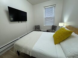 Commercial Hotel