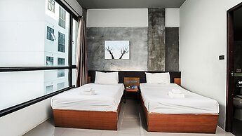 B2 Green Boutique & Budget Hotel