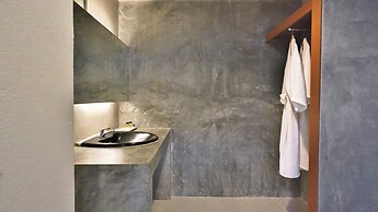 B2 Green Boutique & Budget Hotel
