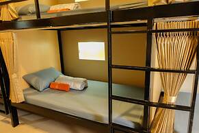 Restiny Hostel