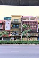 Restiny Hostel