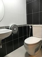 Restiny Hostel