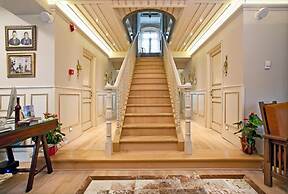 Doltso Luxury Hotel
