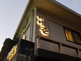 Hi Jun Guesthouse