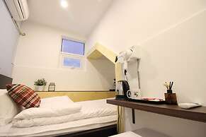 Hi Jun Guesthouse